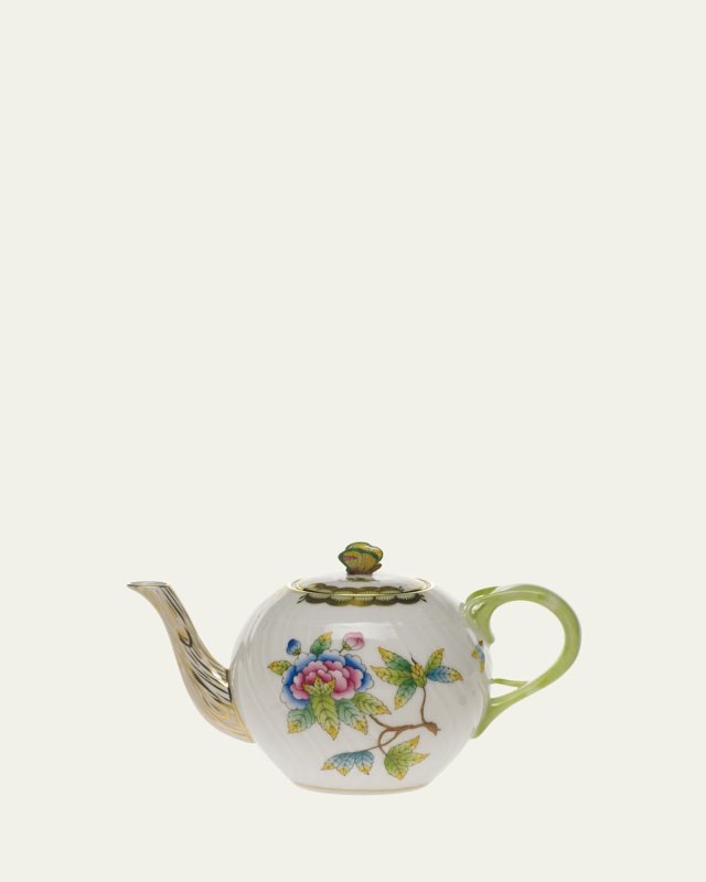 Queen Victoria Teapot with Butterfly Finial